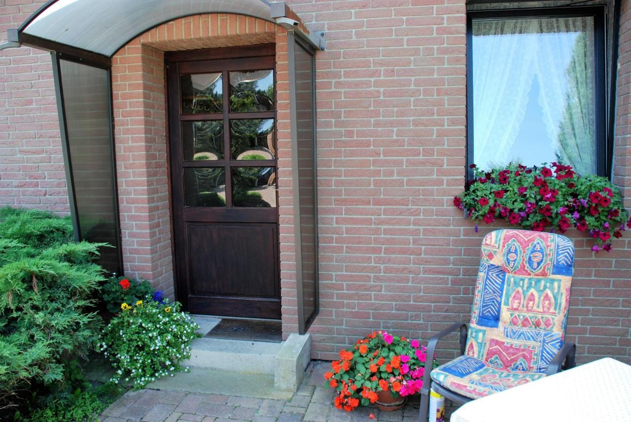 Zurow Ferienwohnung Storchenblick מראה חיצוני תמונה